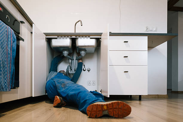 Professional Plumbing technician working in Crestline, OH